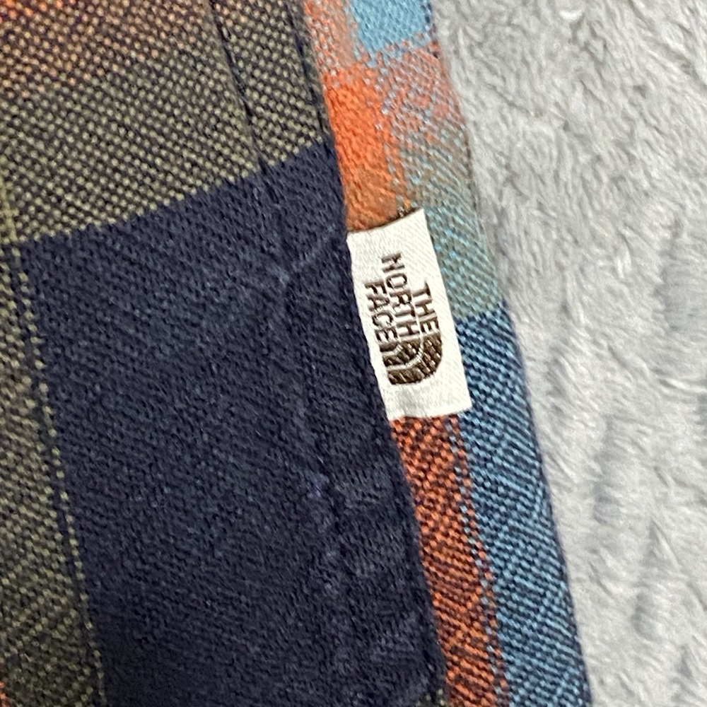 The North Face Shirt Mens Medium Plaid Hayden Pass Button Down Outdoors Hiking - Picture 10 of 13